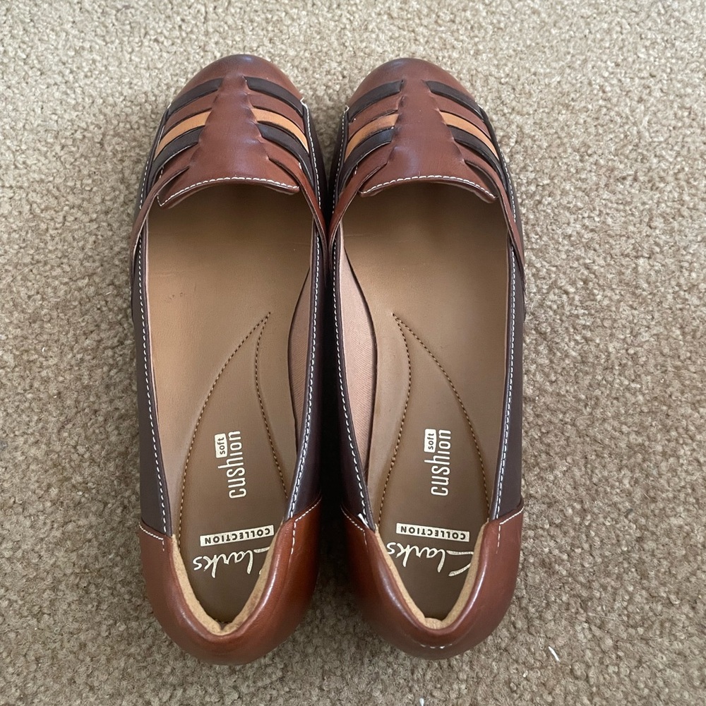 Clarks Flats Shoes